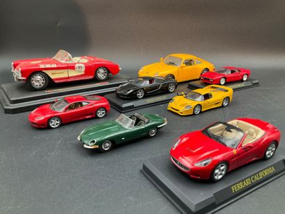8 véhicules miniatures « voitures de sport»....