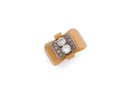 Bague tank en or 750 et platine 850 millièmes,...