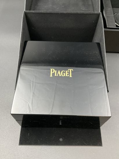 PIAGET ''EMPERADOR COUSSIN Quantième Perpétuel''...
