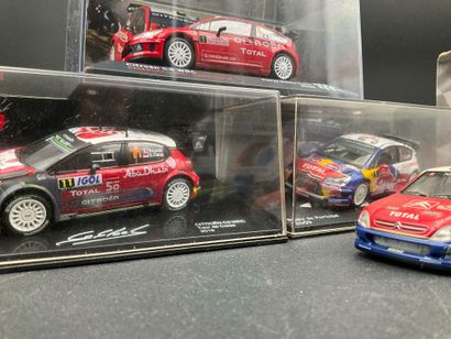 10 Voitures miniatures «rallye ». (9 voitures,...