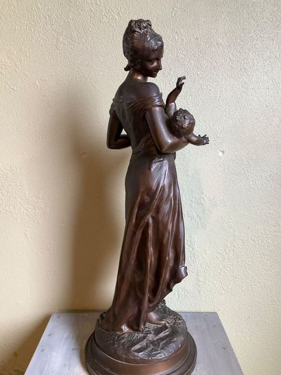 Mother and child. Bronze by Auguste Moreau....