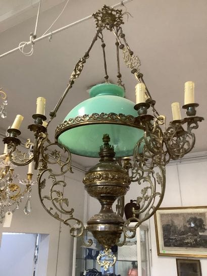 Large 9-light suspension chandelier, gilded...