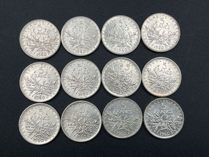 Argent: 12 monnaies de 5 frances 1960. Qualité...