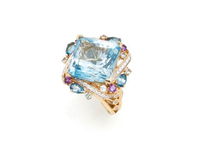 750 thousandths gold ring set with a claw-set...