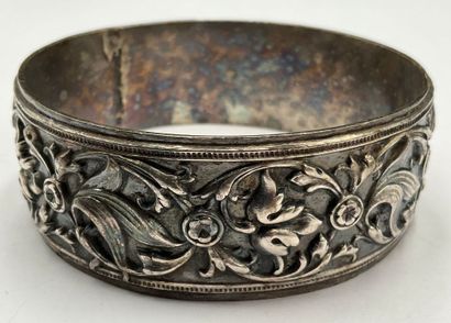 Bijoux en argent. Poids brut 213 grammes