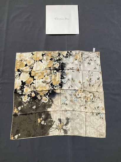 Christian Dior silk scarf in brown - mordoré...