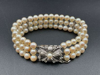 Articulated bracelet with 3 rows of cultured...