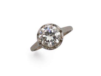 Solitaire ring in platinum 850 thousandths...