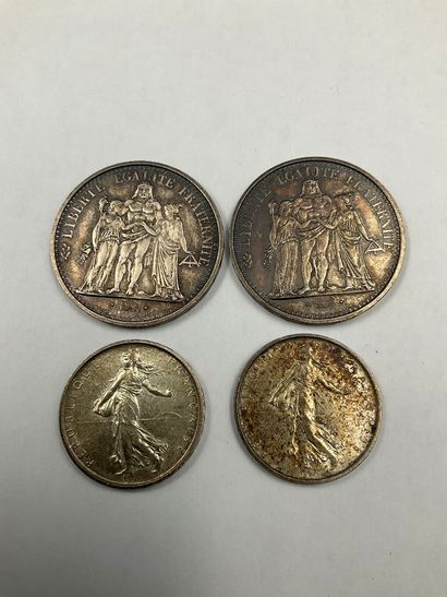 Réunion de 2 pièces de 5 francs semeuse en...