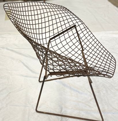 KNOLL BERTOIA, une chaise avec accident.
Dans...