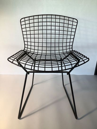 KNOLL BERTOIA, une chaise avec accident.
Dans...