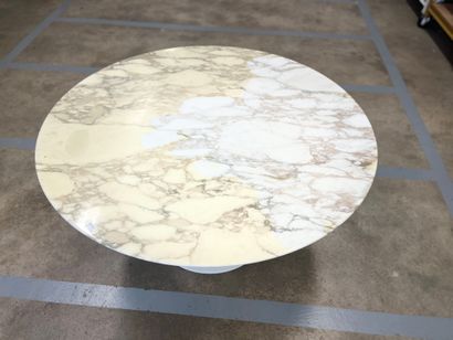 Eero SAARINEN (1910-1961) KNOLL INTERNATIONAL
Table...
