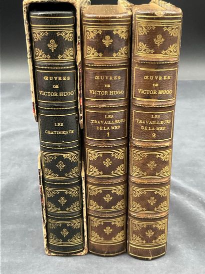 Victor HUGO, 3 livres édition LEMERRE, début...