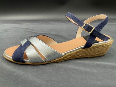 GAIMO, modèle CELINA, pointure 38, paire...