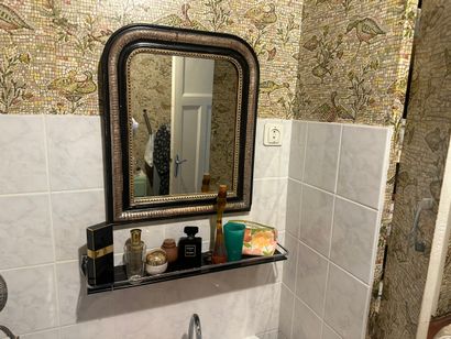 Vente en 1 lot de l'entier mobilier d'un...