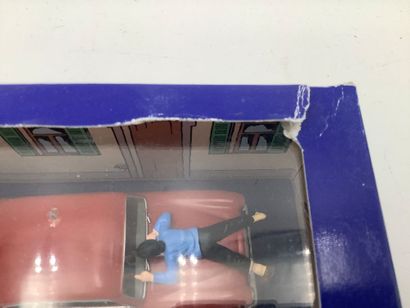 TINTIN, 5 voitures miniatures 1/43 des aventures...