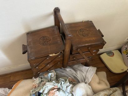 Vente en 1 lot de l'entier mobilier d'un...