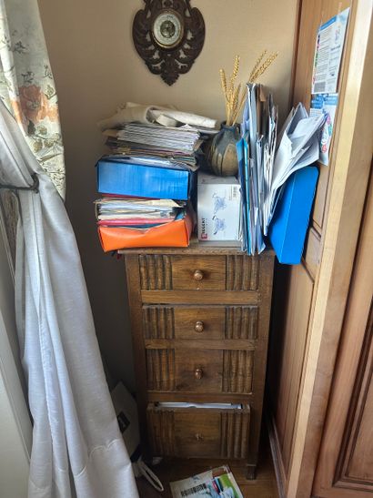 Vente en 1 lot de l'entier mobilier d'un...