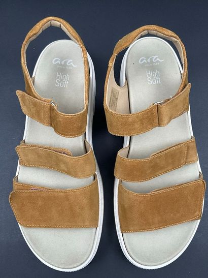 ARA, modèle DOVER-S, pointure 39. Nubuck...