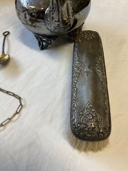 metal argenté : une cafetière anglaise fin...