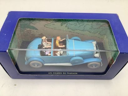 TINTIN, 5 voitures miniatures 1/43 des aventures...