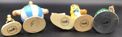 5 figurines Astérix Plastoy collectoys année...