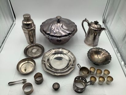 Important lot d’ustensiles de cuisine en...