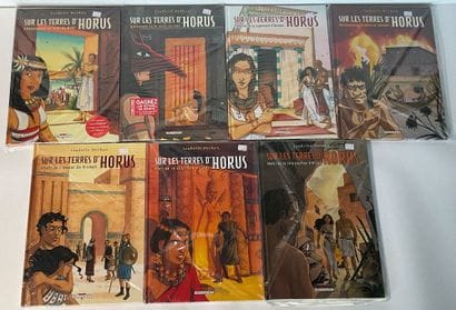 SUR LES TERRES D’HORUS, 7 bd, éditions Delcourt.
T1...
