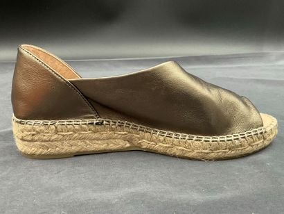 GAIMO, modèle ANNE, pointure 39, paire de...