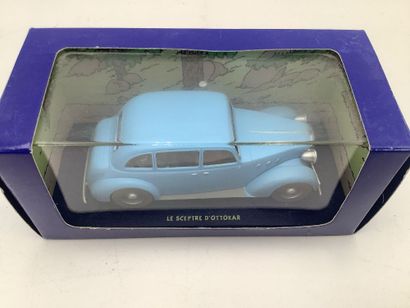 TINTIN, 5 voitures miniatures 1/43 des aventures...