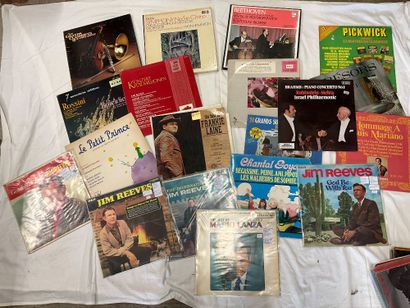 Lot de 61 vinyles 33T de variété différente...