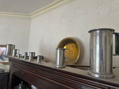 Vente en 1 lot de l'entier mobilier d'un...