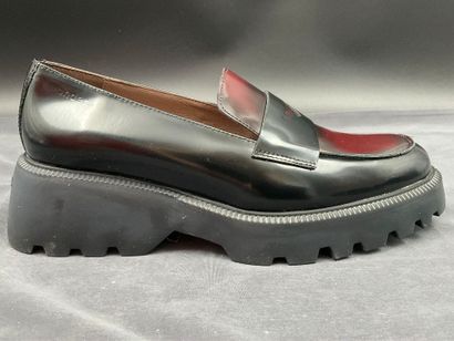 WONDERS, modèle C-7202, pointure 38, paire...