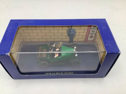TINTIN, 5 voitures miniatures 1/43 des aventures...