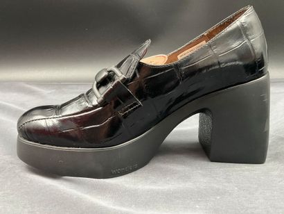 WONDERS, modèle H-4921, pointure 37, paire...