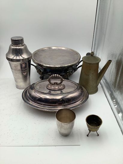 Important lot d’ustensiles de cuisine en...