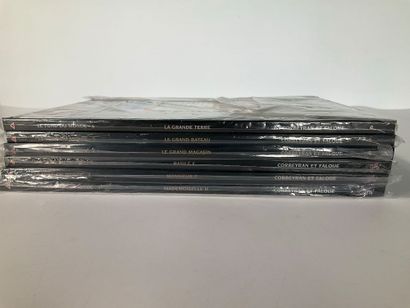 LE FOND DU MONDE, 6 bd, éditions Delcourt.
T1...