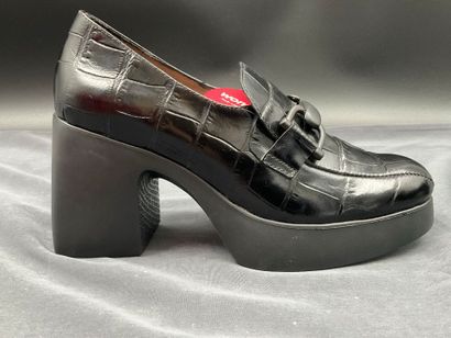 WONDERS, modèle H-4921, pointure 40, paire...