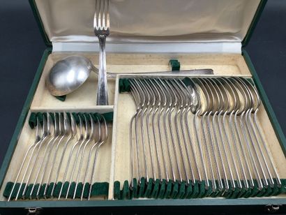 ERCUIS, belle ménagère en métal argenté,...