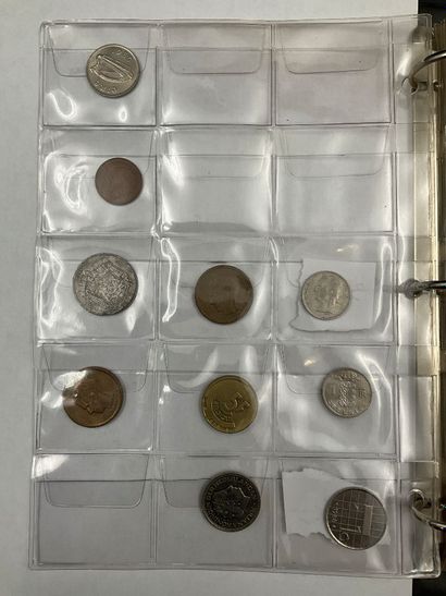 Album de pièces de monnaie divers dont France,...