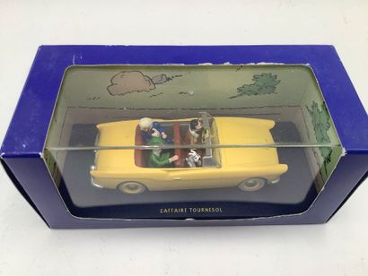 TINTIN, 5 voitures miniatures 1/43 des aventures...