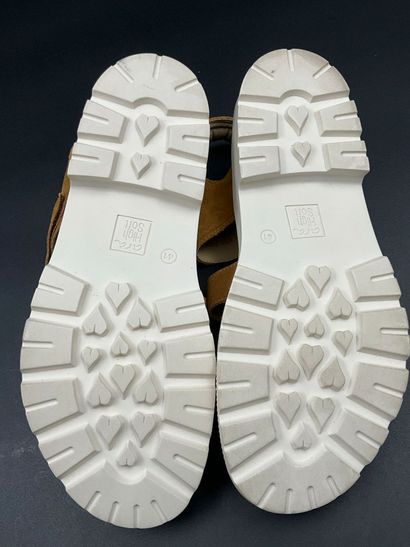 ARA, modèle DOVER-S, pointure 41. Nubuck...