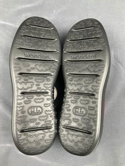 WONDERS, modèle A-2641, pointure 40, paire...