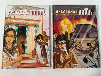 SUR LES TERRES D’HORUS, 7 bd, éditions Delcourt.
T1...