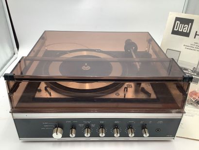Platine avec ampli incorporé de la marque...