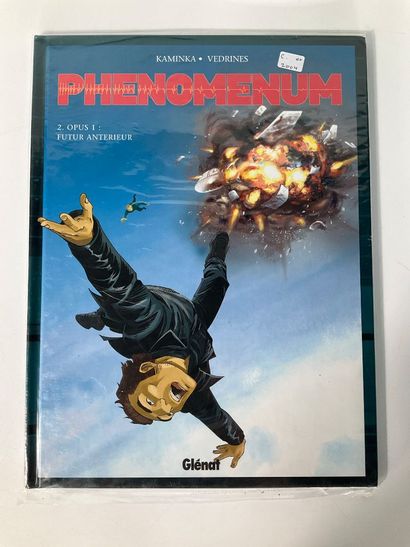 PHENOMENUM, 3 bd, éditions Glénat.
Les bd...