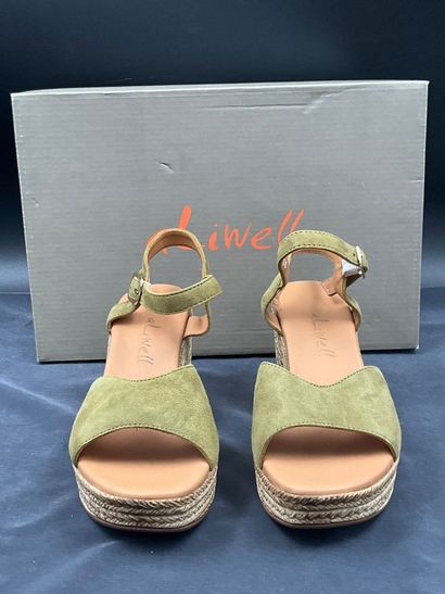 ALIWELL, modèle FORLI, pointure 36, paire...