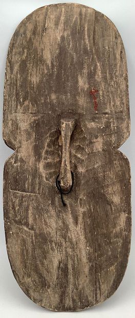Art d’Afrique, bouclier ou masque en bois...