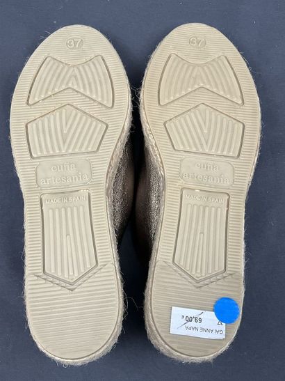 GAIMO, modèle ANNE, pointure 37, paire de...
