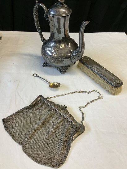 metal argenté : une cafetière anglaise fin...